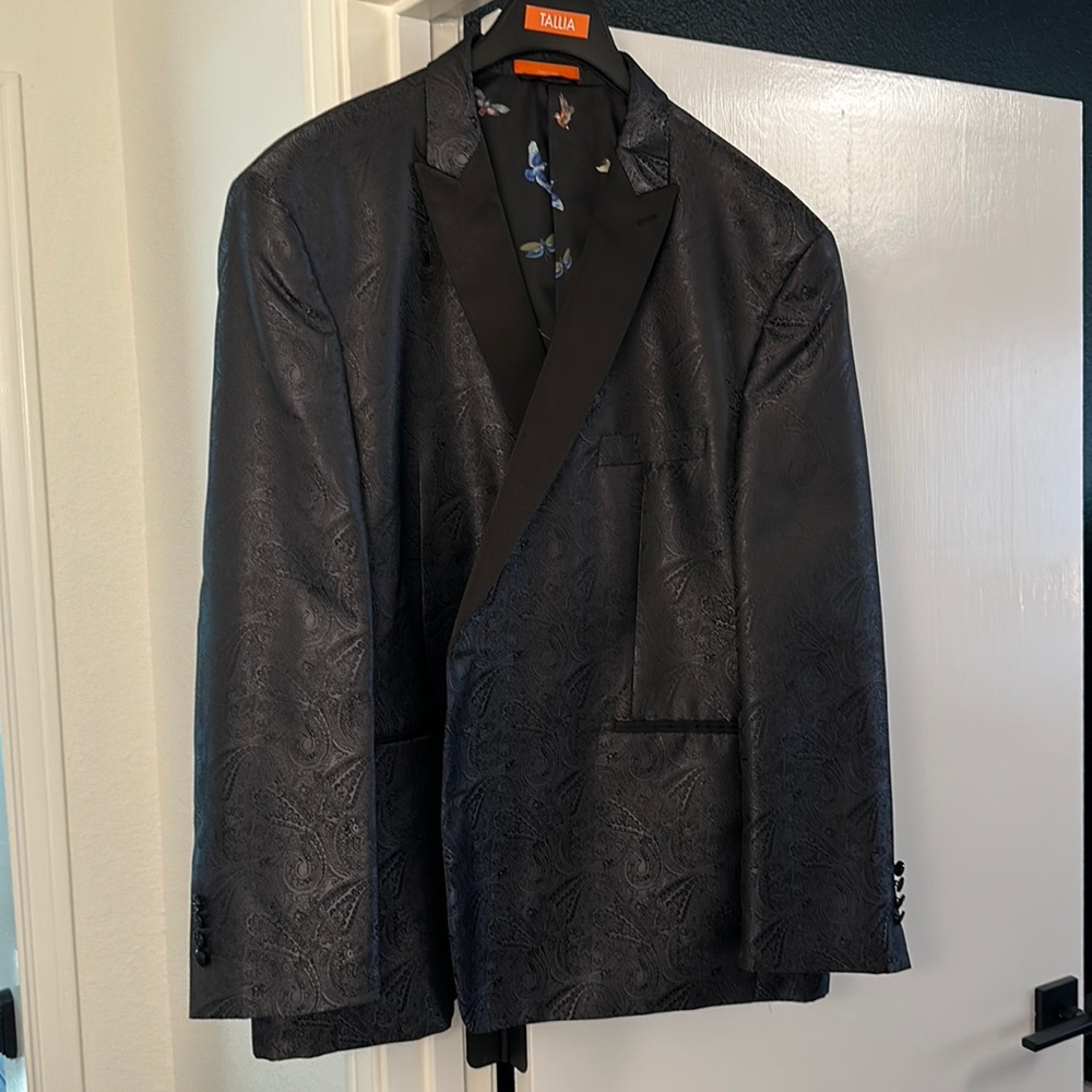 Tallia - Men’s Blazer / Dinner Jacket - Black Paisley - Size 56R